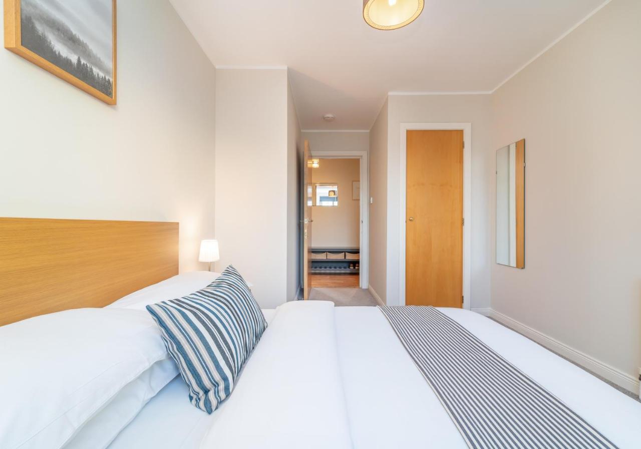 Apartment The Waverley Park Terrace Edinburgh
