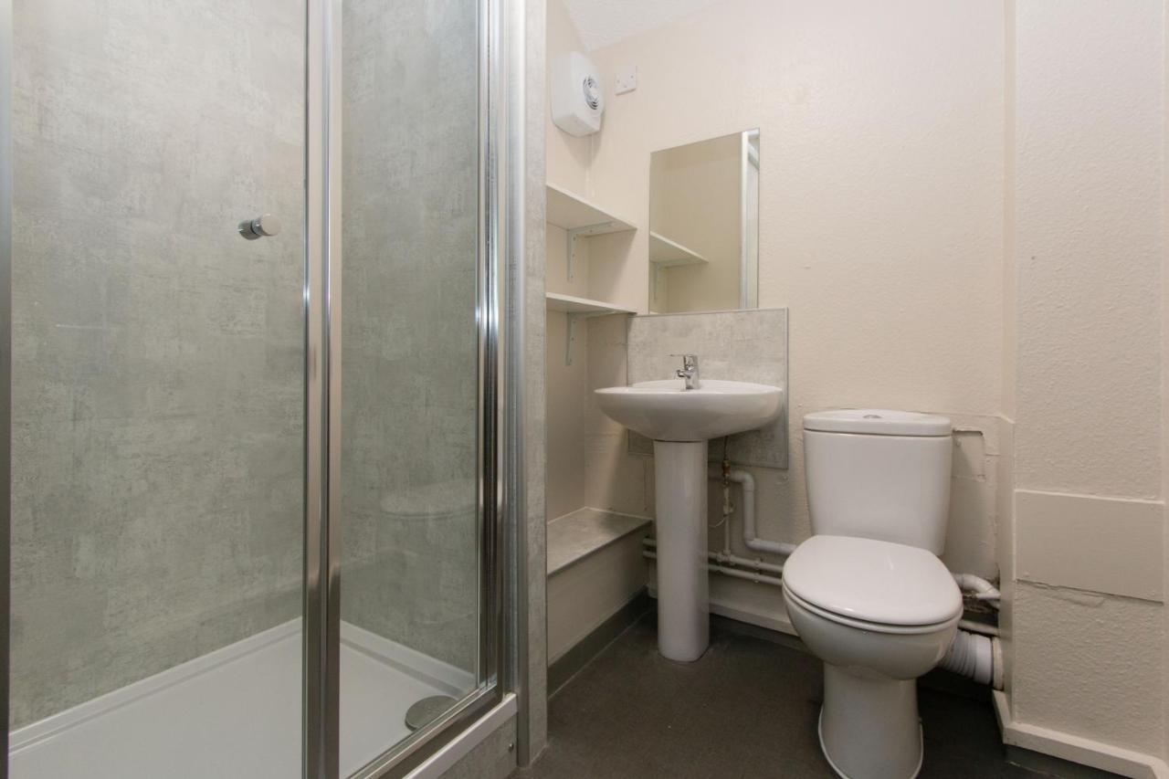 Destiny Student - Meadow Court * Edinburgh