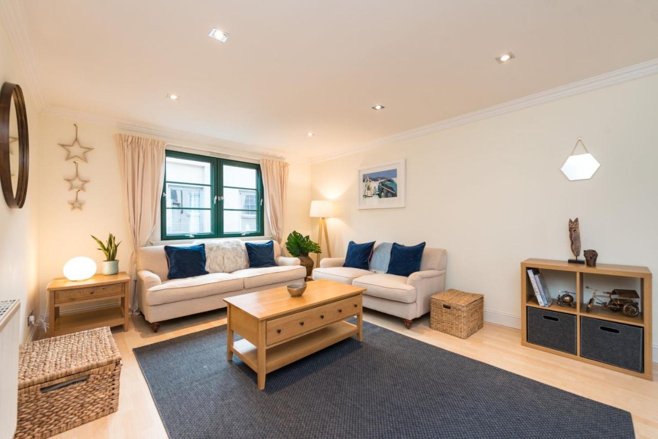 3c Dublin Street * Edinburgh