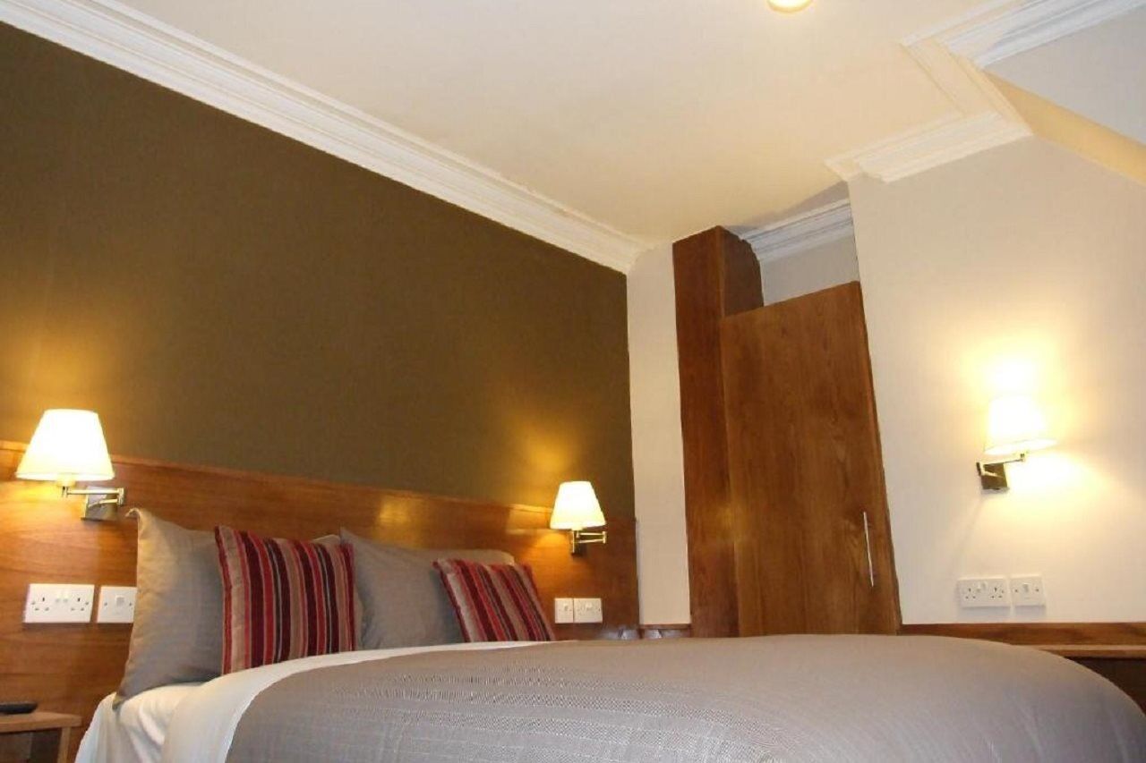 Leith House 3*