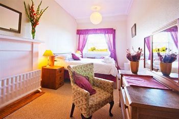Halcyon House Guest house