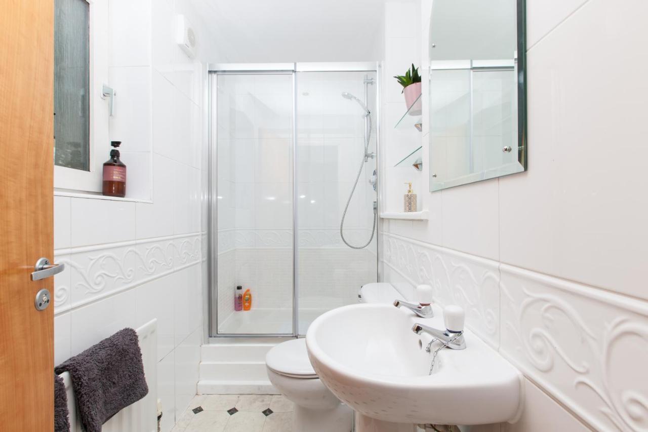 Amazing - Holyrood Road Apartment