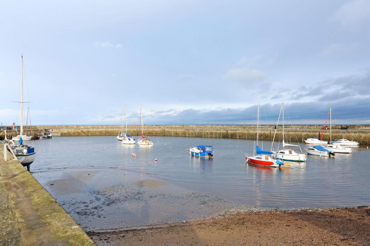 Musselburgh - Stylish 3 Bed With Stunning Sea Views Apartment Edinburgh
