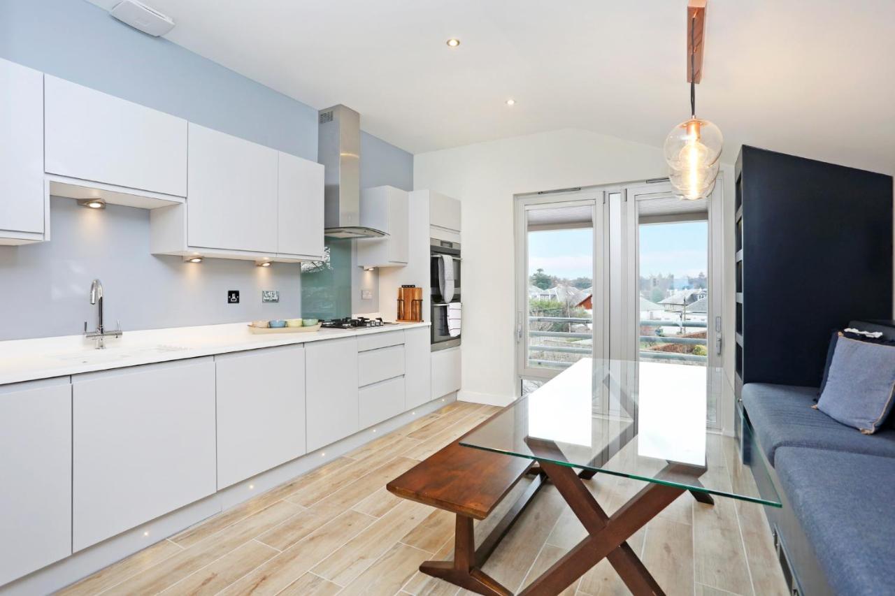 Musselburgh - Stylish 3 Bed With Stunning Sea Views Apartment Edinburgh