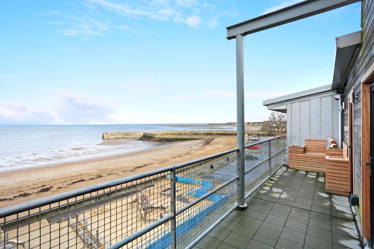 Musselburgh - Stylish 3 Bed With Stunning Sea Views