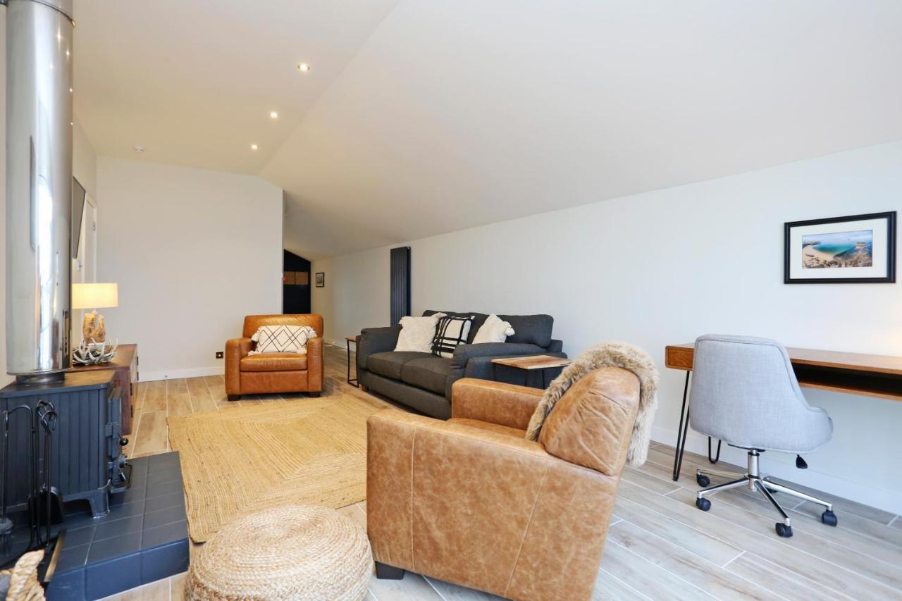 Musselburgh - Stylish 3 Bed With Stunning Sea Views Apartment *