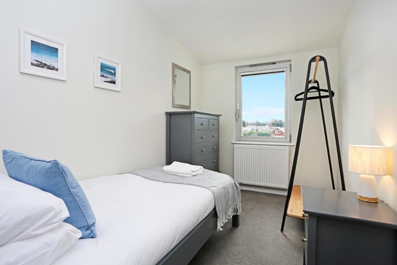 Musselburgh - Stylish 3 Bed With Stunning Sea Views * Edinburgh