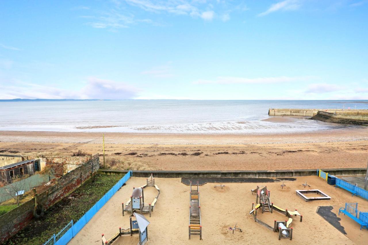 Musselburgh - Stylish 3 Bed With Stunning Sea Views Apartment