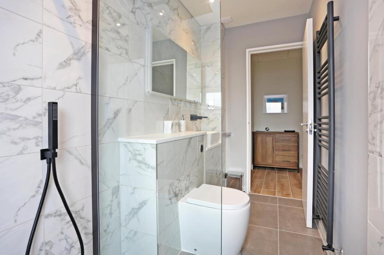 Musselburgh - Stylish 3 Bed With Stunning Sea Views Apartment Edinburgh