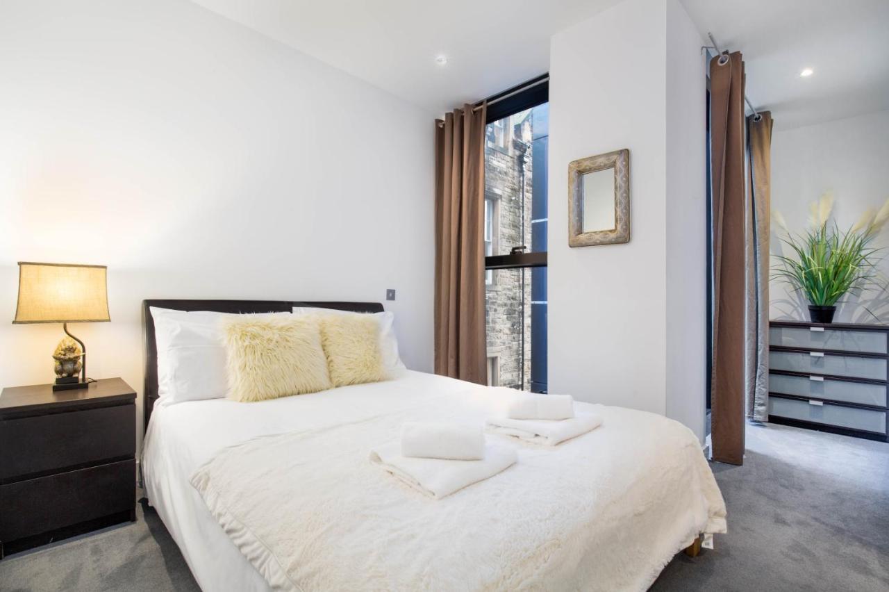 Quartermile Apartment