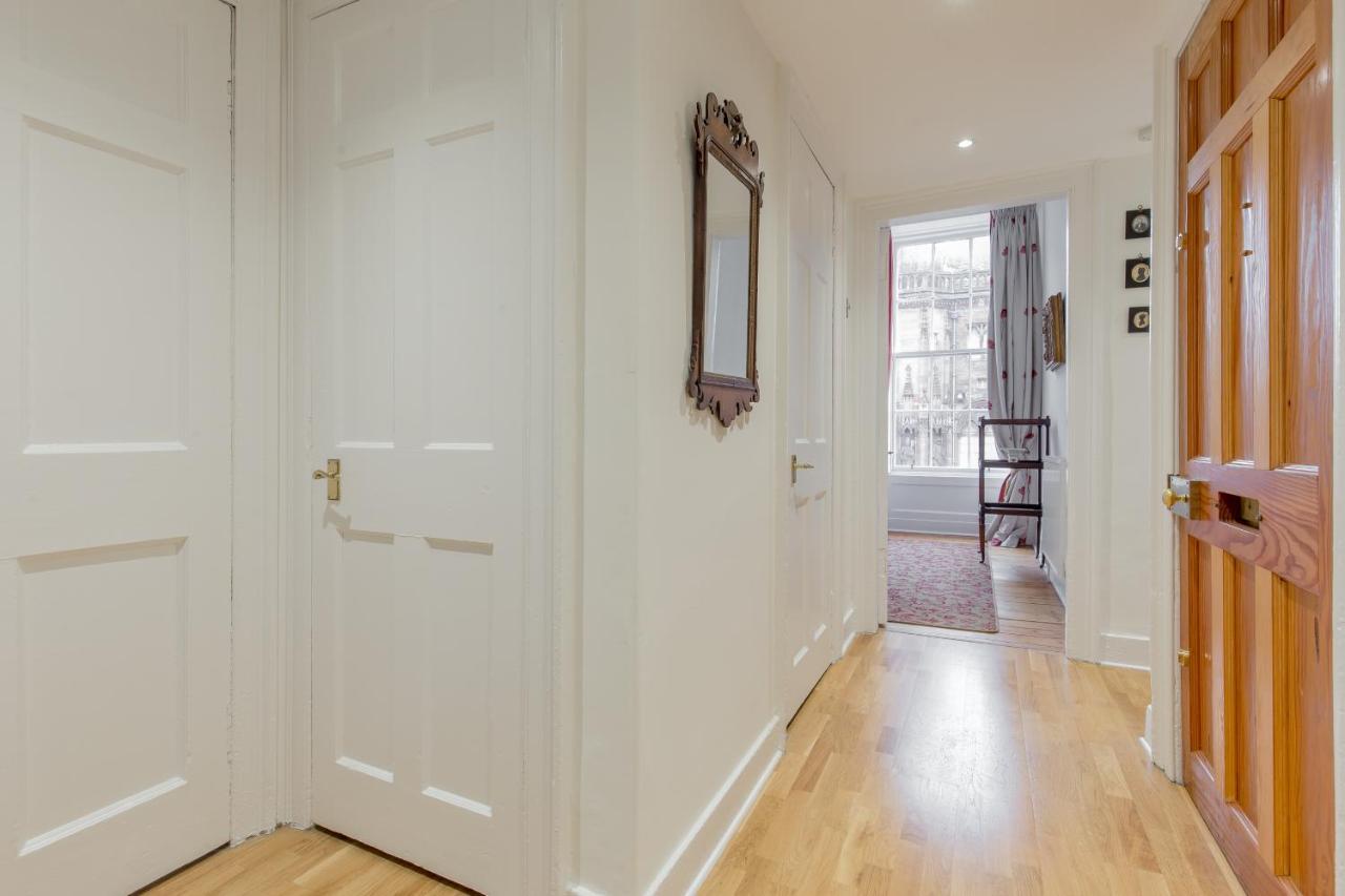 Spacious North St Andrew's Street EDI