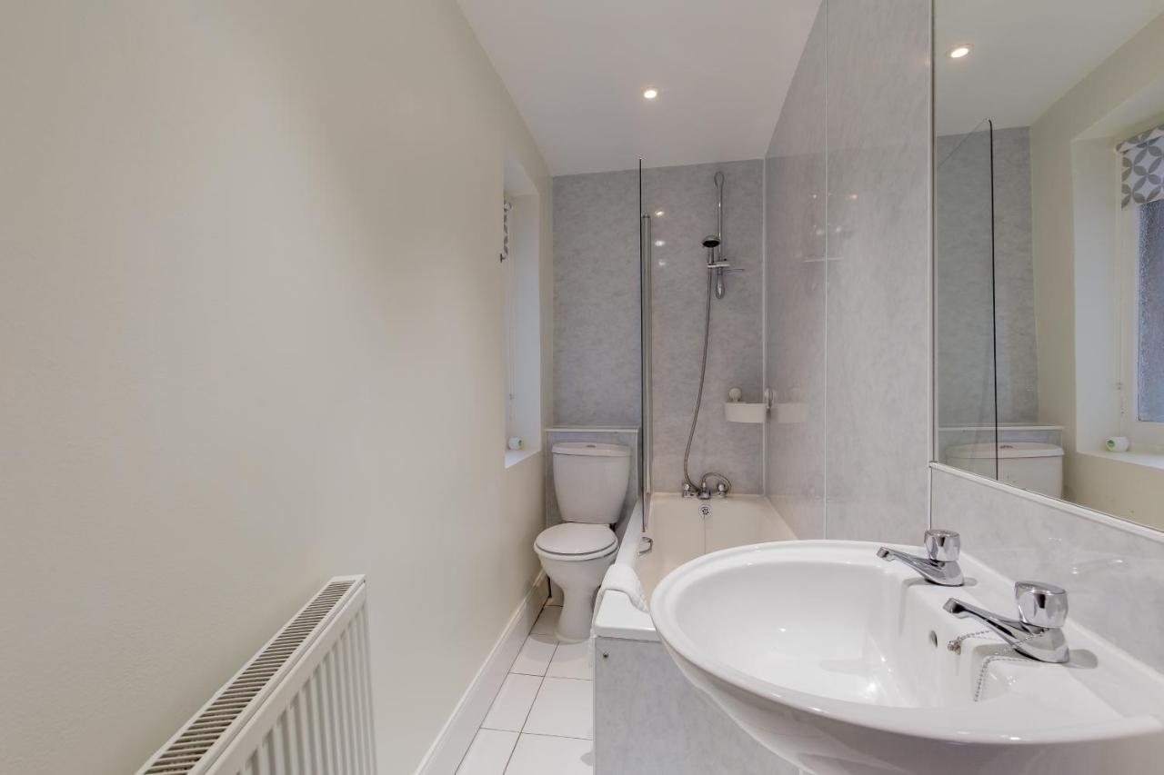 Spacious North St Andrew's Street *