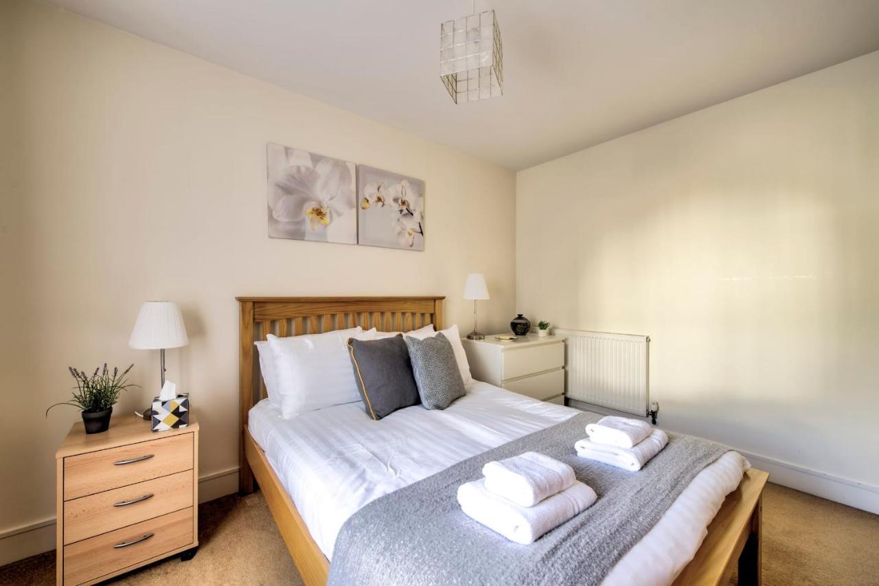 Guestready - Bright Spacious 2bdr Flat Apartment *