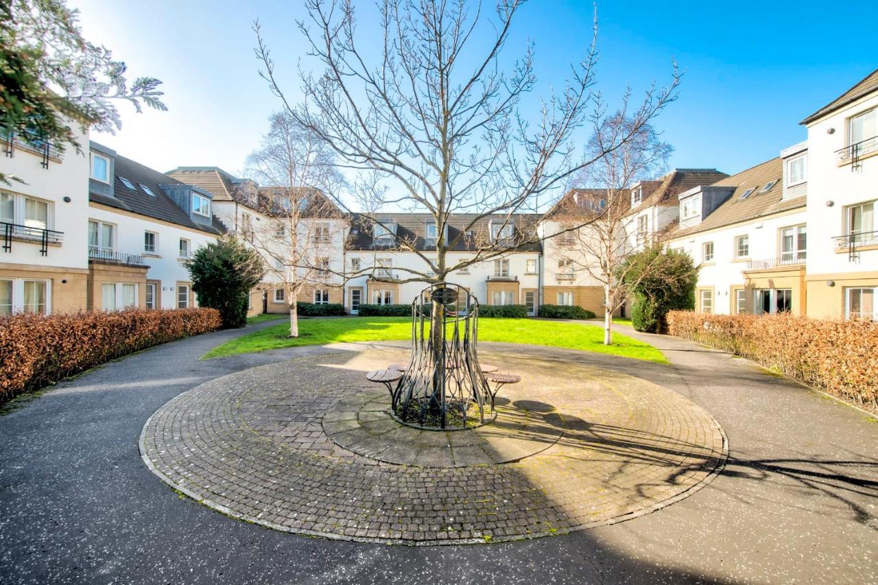 Guestready - Bright Spacious 2bdr Flat Apartment Edinburgh