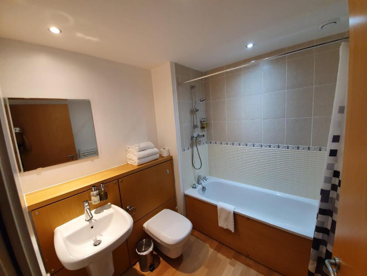 Grand Harbour Apartment EDI