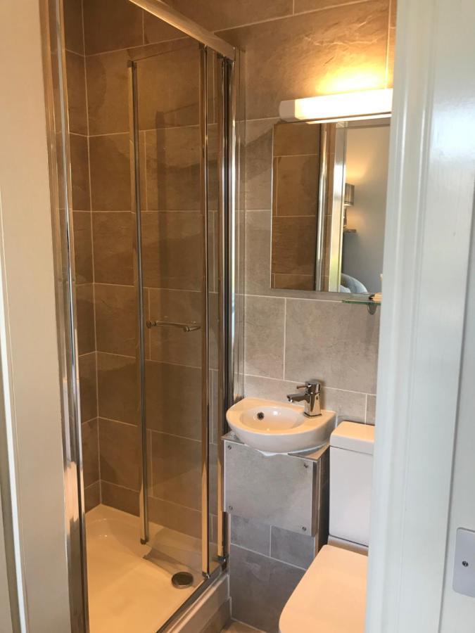 Guest house 18 Craigmillar Park