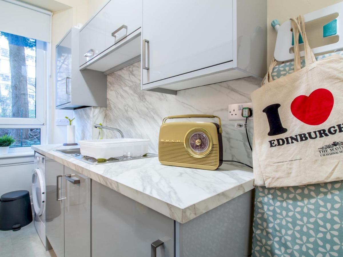 Stylish & Charming Retreat For 2- Centre! * Edinburgh