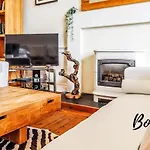 New Town 3Br-1Ba, St. James Centre - Free Parking By Bonjour Residences Edinburgh
