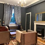 Glamours Stylish Victorian Apartment Near City Centre