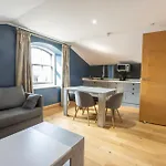 Mono Suites Old Town