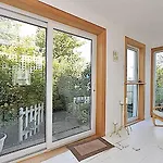3 Bed Charming Cottage For Share ,, Private Room , Fibre Optik Broadband , Free Parking