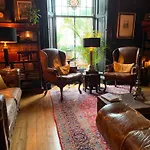 23 Mayfield