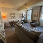Castle Suite 3 Old Town