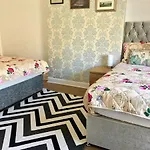 233 Leith Apartment