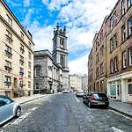 Altido Cool St Stephen Street Apartment - Prime New Town Location