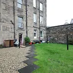 Lochlann\'S Hame
