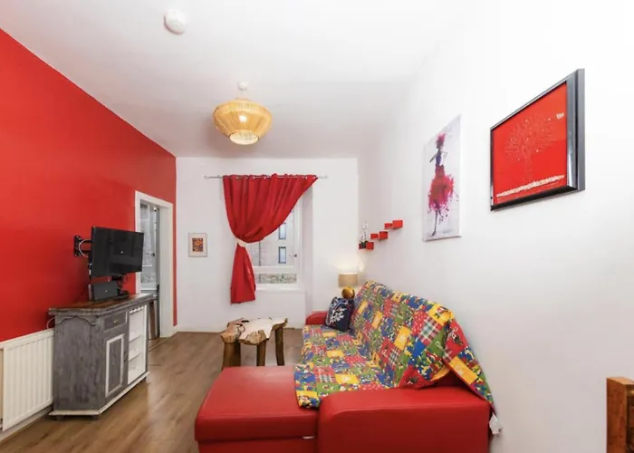 Desirable Edinburgh Apartment - City Centre