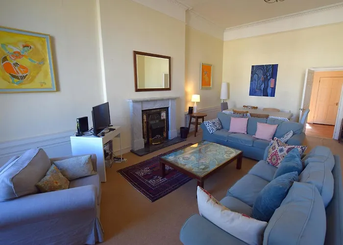 3 Bed In Edinburgh 79008