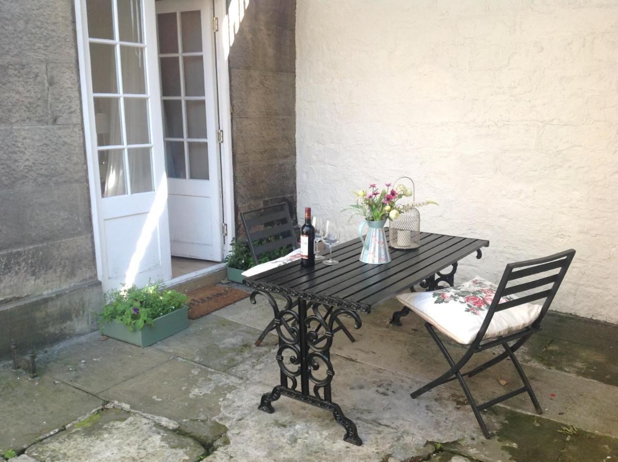 Guest house A In The City - West