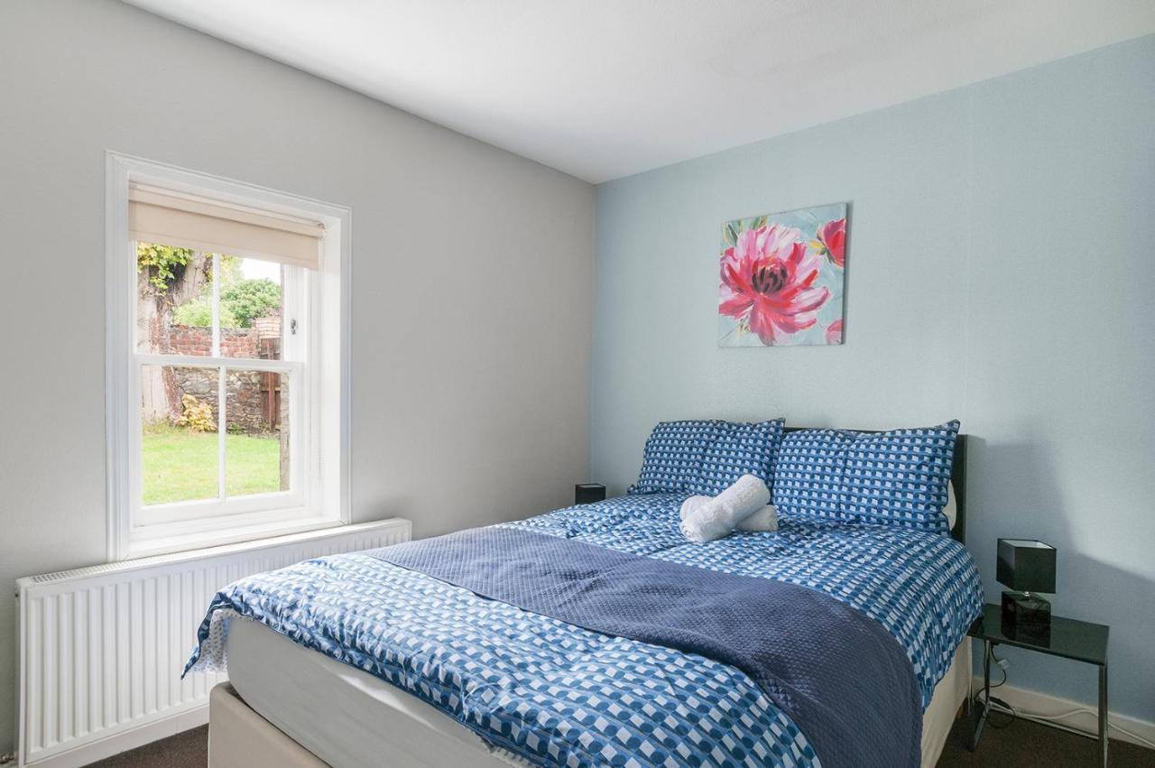 Aynetree Guest house
