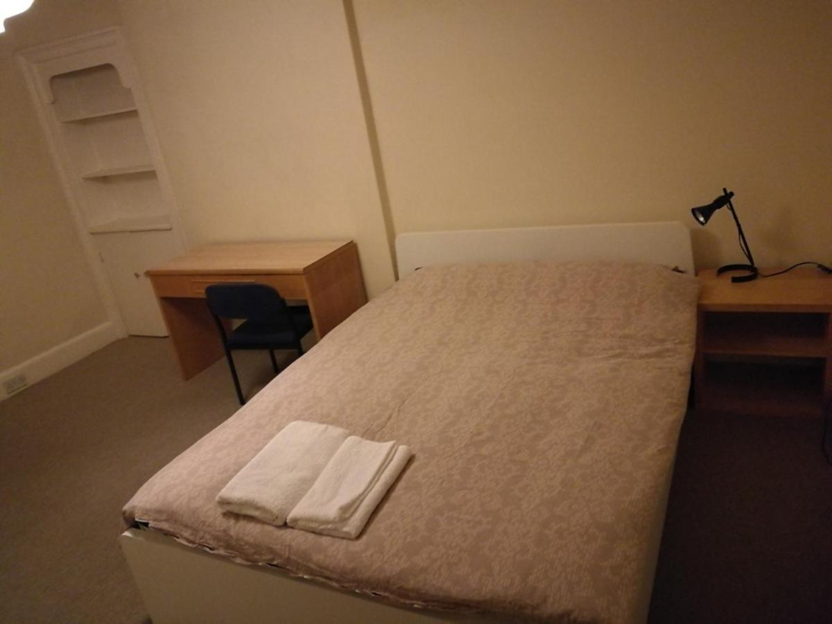Apartment Clerk Street EDI
