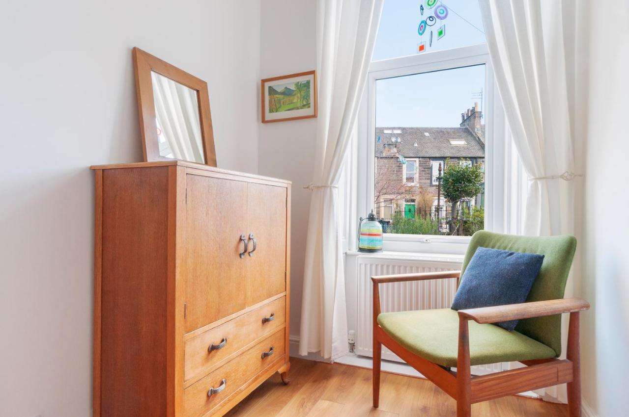 Apartment Vibrant Style Flat At Leith Links Park