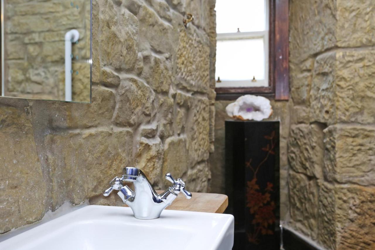 Apartment Joivy Iconic Colorful On The Royal Mile Edinburgh