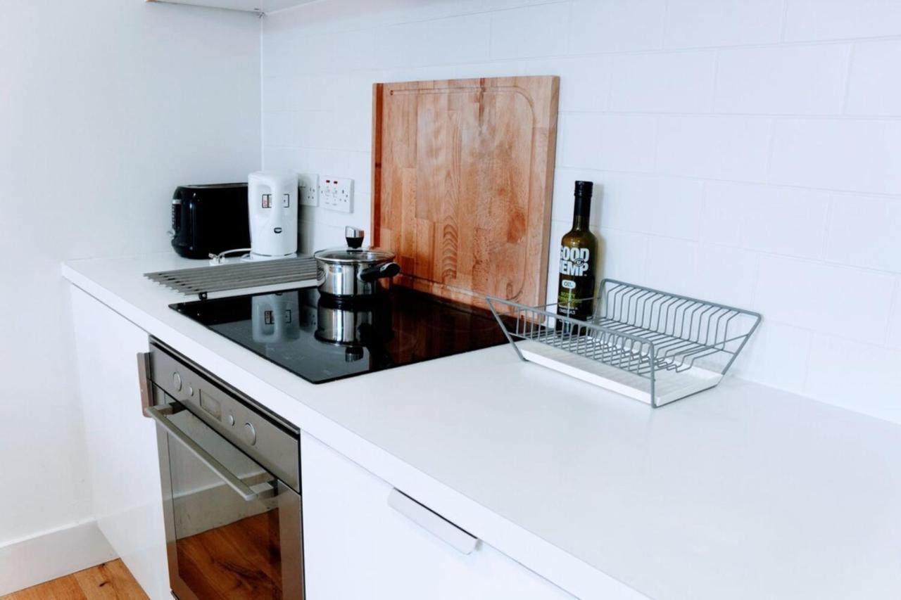 Fantastic Unique Sculpture Studio Apartment