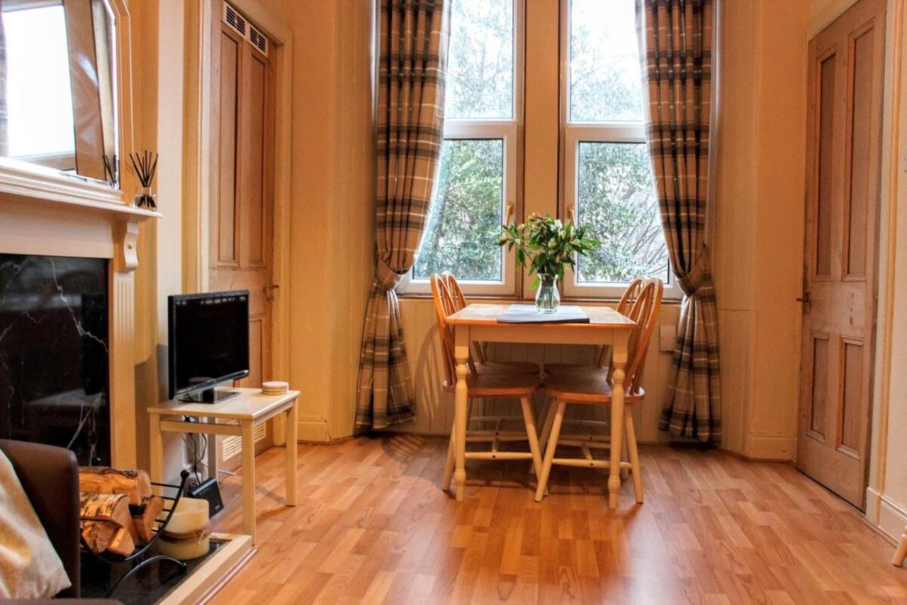 Cosy And Modern In *