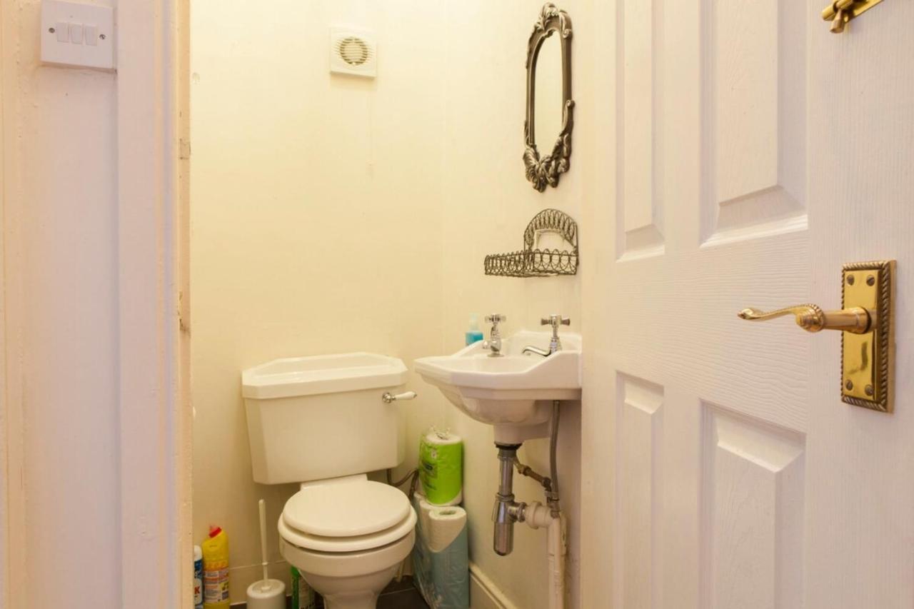 Apartment 1 Bedroom On Charming St Stephen Street