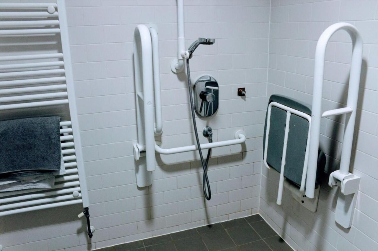 Fantastic Unique Sculpture Studio Apartment *