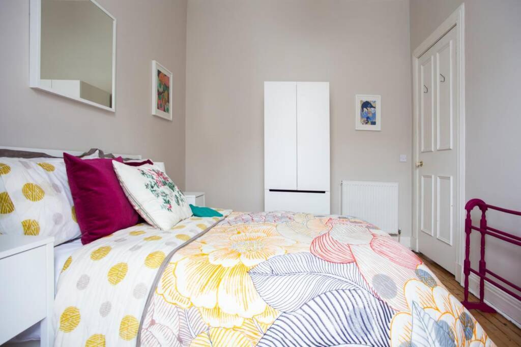 Cosy Flat Next To Cool Neighbourhood Apartment Edinburgh