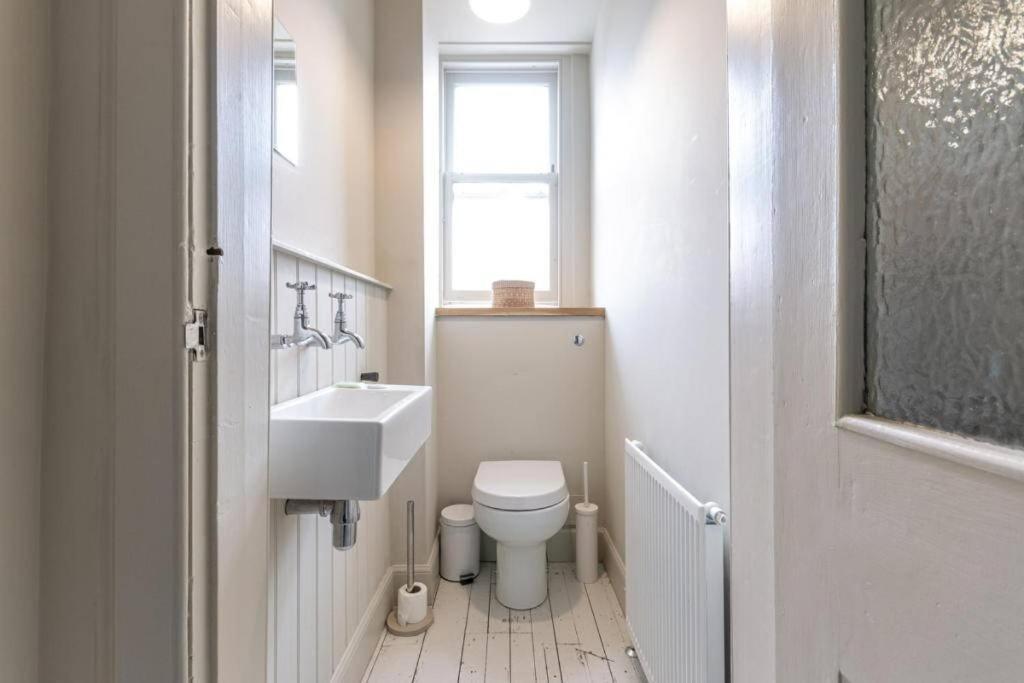 The Perfect On Royal Mile Apartment *