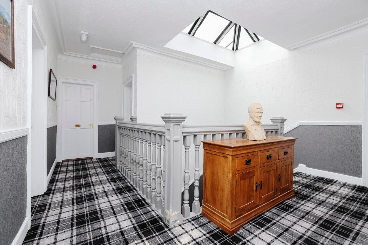 Castle Street 3* Edinburgh
