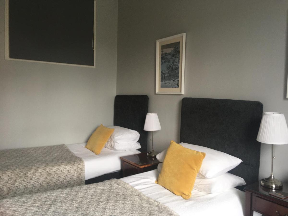 Guest house The Conifers Edinburgh