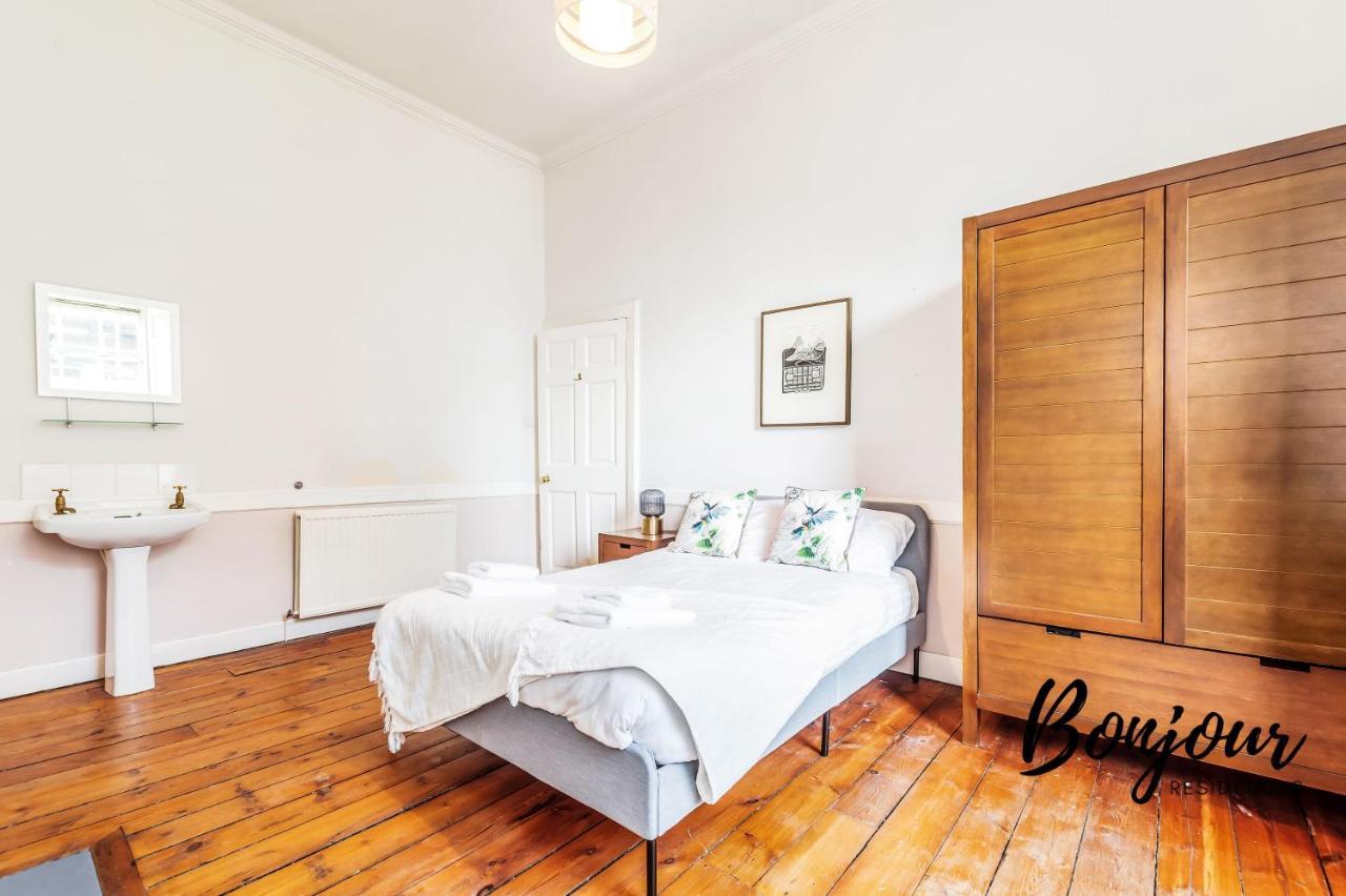 New Town 3br-1ba, St. James Centre - Free Parking By Bonjour Residences Apartment