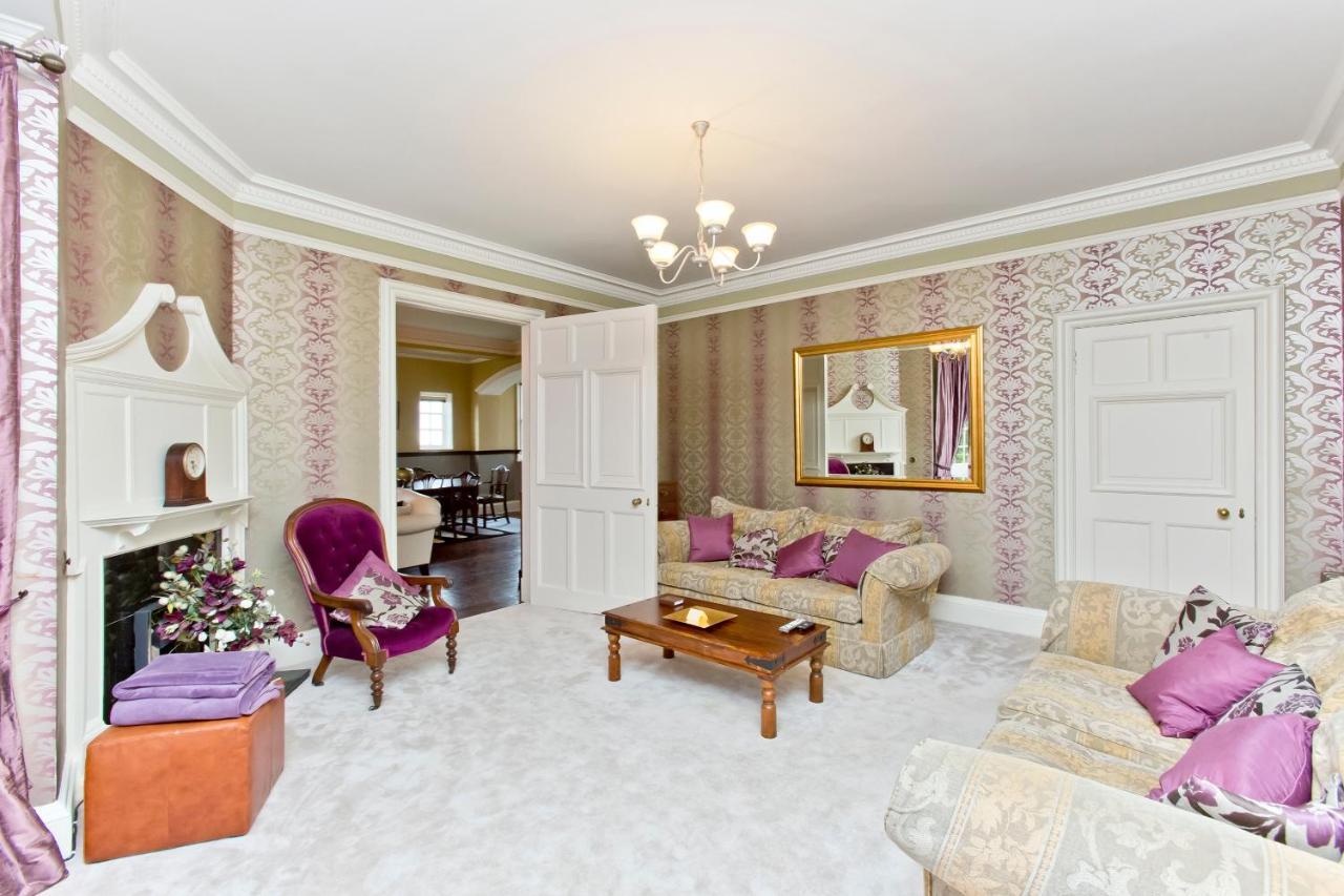 Luxury 3-bedroom With Stunning Views At Ramsay Garden Apartment *