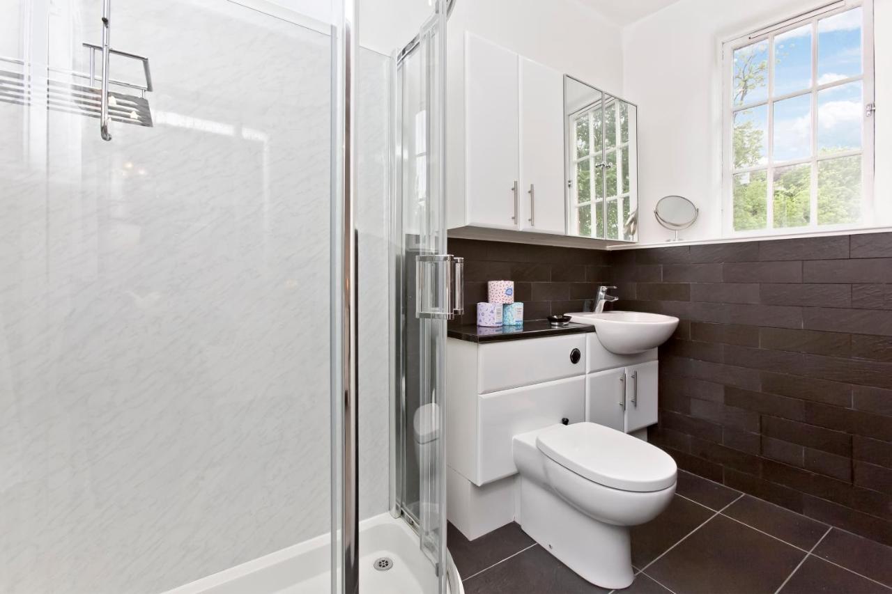Apartment Luxury 3-bedroom With Stunning Views At Ramsay Garden EDI