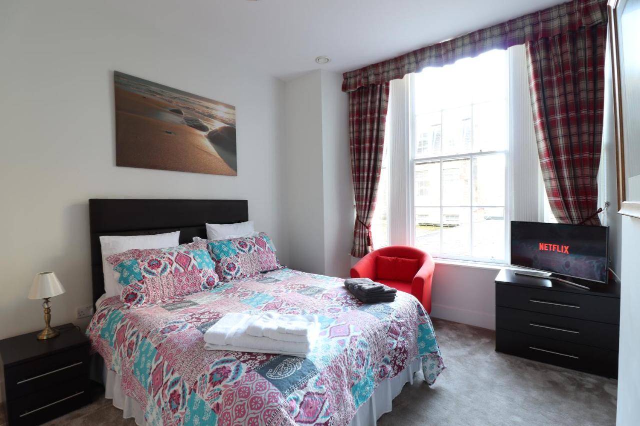 Modern 2bed 2bath Flat Near Princes Street * Edinburgh