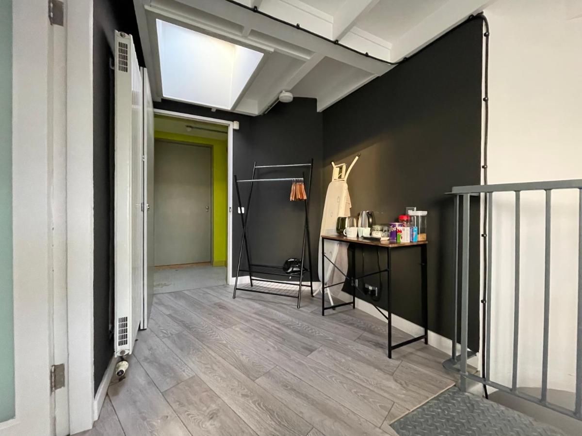 Lovely 1-bed In * Edinburgh